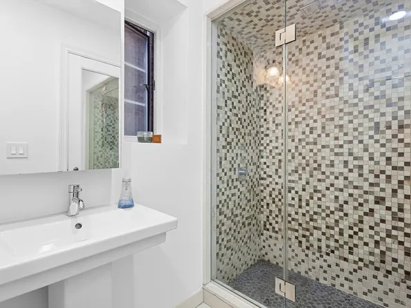 59 East 75th Street image 6 of 8