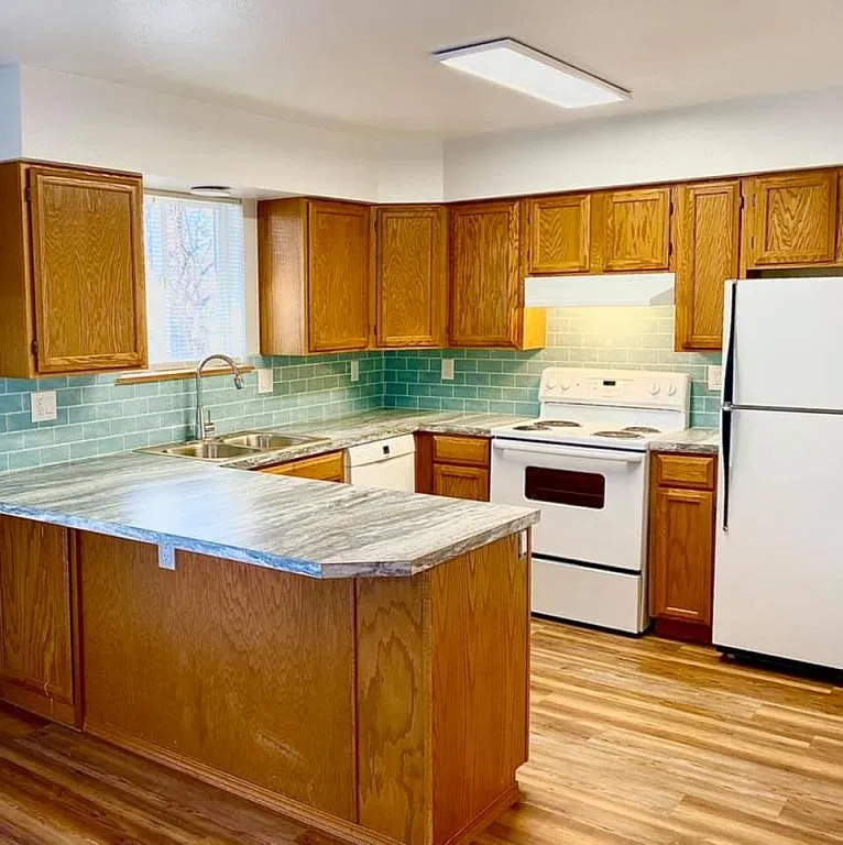 630 N. Arthur St. — Photo 3