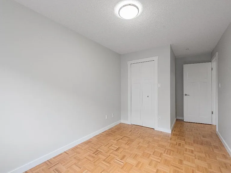 155 E 19th St #104 — Photo 22