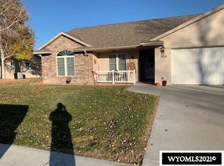 809 Sagebrush Dr, Worland, WY 82401