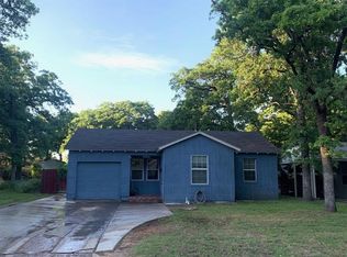 5612 Taylor Rd, River Oaks, TX 76114