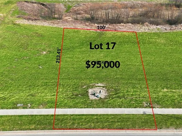 2114 NE Shoal Creek Pkwy, Kansas City, MO 64155