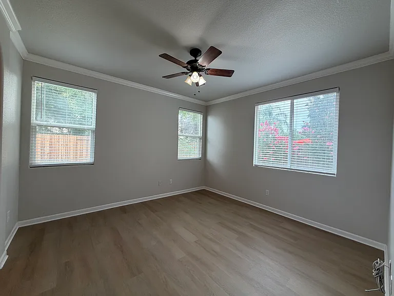 10141 Van Brocklin Way — Photo 19