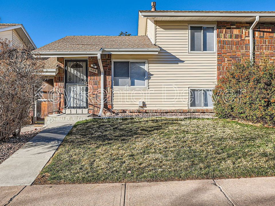1st image of 969 S Miller Way
