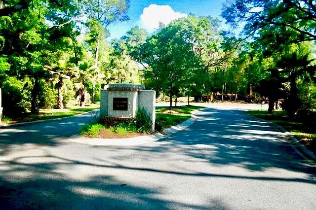 1st image of 204 Township Bluff Cir