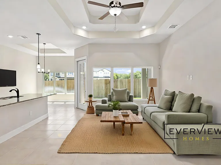 405 Park Cir — Photo 8