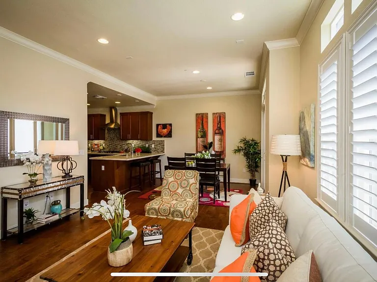 2830 Alvarado Ave — Photo 5