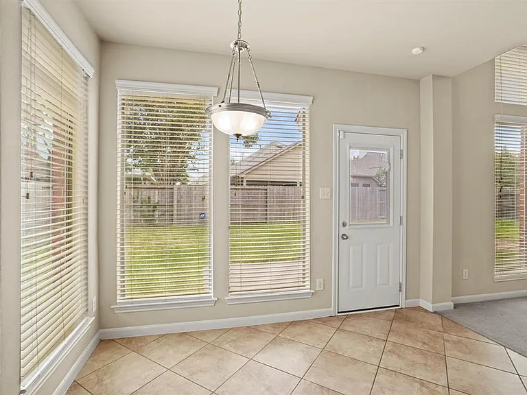 15006 Aster Petal Ct — Photo 5