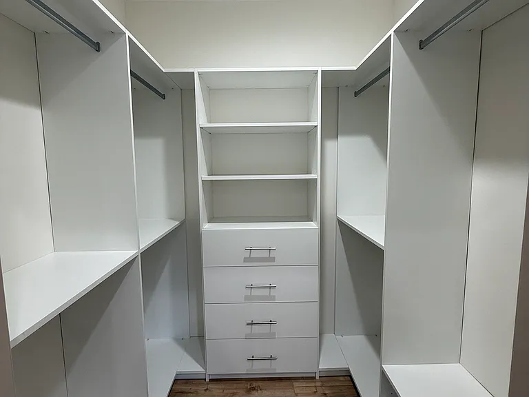 2215 N Naomi St #101 — Photo 10