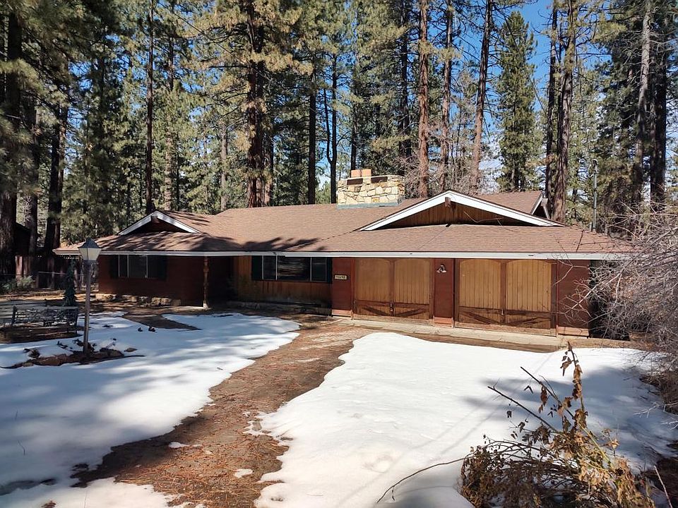 1st image of 41648 Comstock Ln