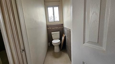 3rd image of 126 Monticello Ave APT 3