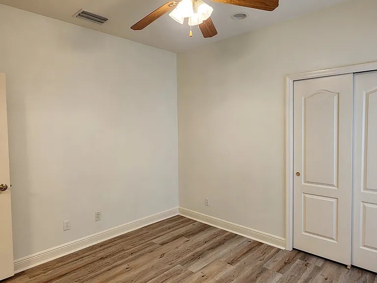 20003 Nob Oak Ave — Photo 15
