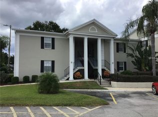 689 Lake Howard Dr NW APT 2B, Winter Haven, FL 33880