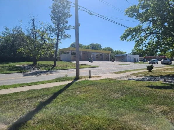 3936 Lee St, Greenville, TX 75401