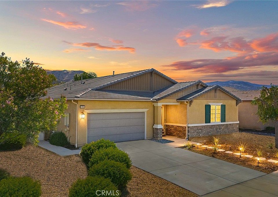 1st image of 22883 Rolling Brook Ln