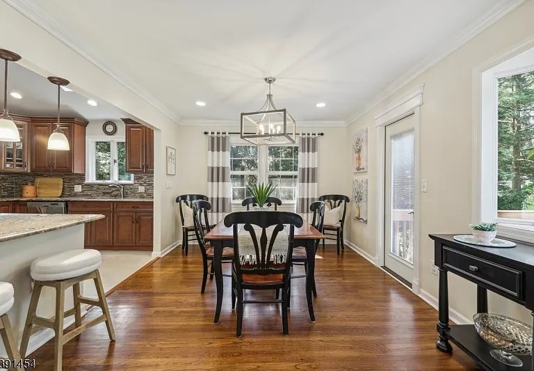 63 Whitney Dr — Photo 7