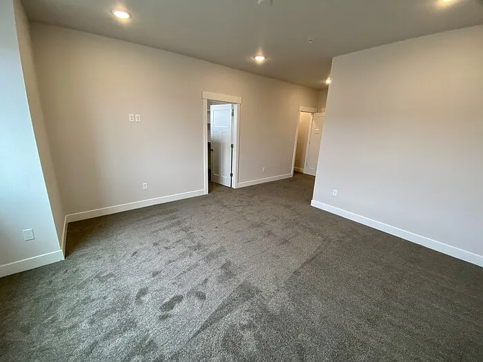 2402 49th Avenue Ct #48 — Photo 2