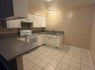 1840 Quincy St APT 15, Bakersfield, CA 93305