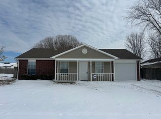 1830 Lexington Rd, Claremore, OK 74017