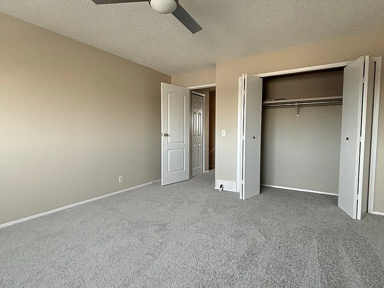 23 Whitehaven Rd NE #23 — Photo 11
