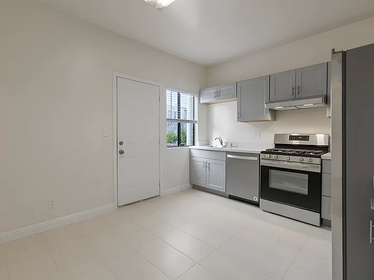 346 Shotwell St #346 — Photo 2