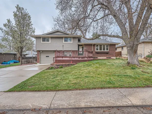 1134 S Estes Street, Lakewood, CO 80232