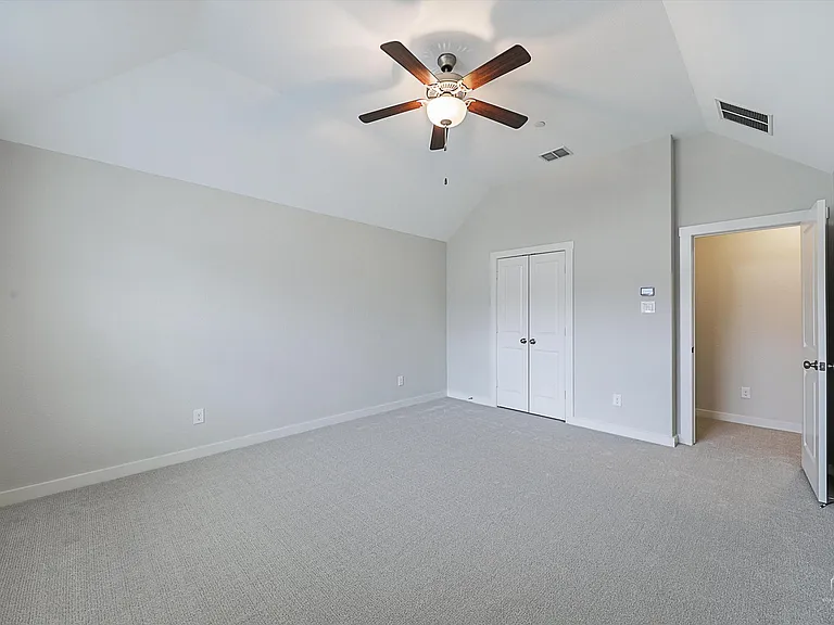 2729 Splendor Dr — Photo 22
