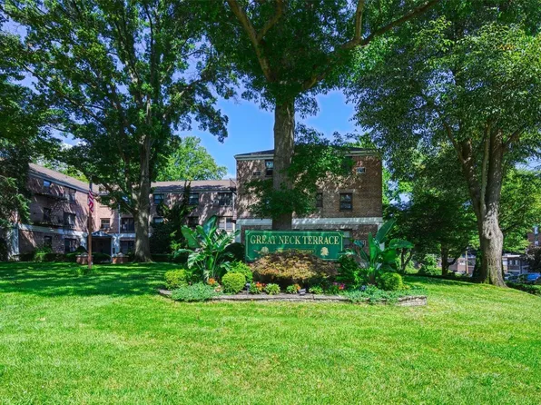 2 Terrace Circle #1A, Great Neck, NY 11021