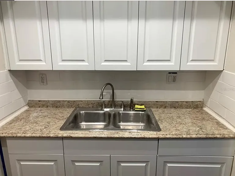 224 Waverly Way #2 — Photo 14