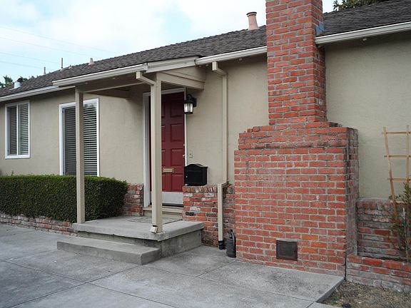 2nd image of 2432 Cory Ave