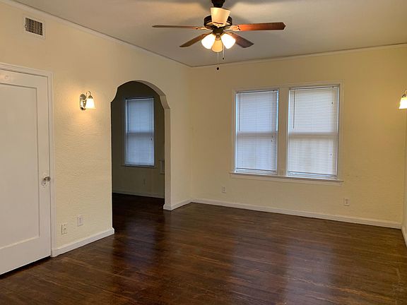 4th image of 302 E Huisache Ave #3