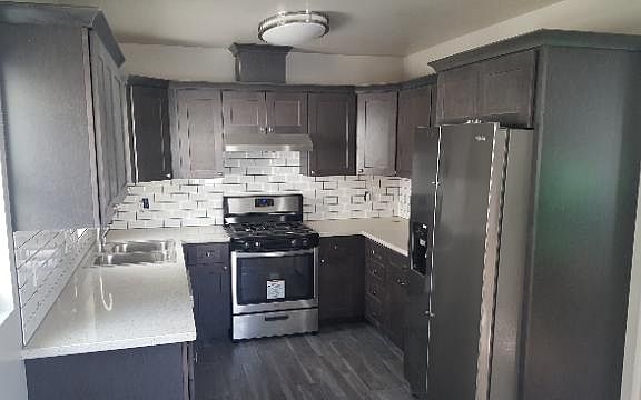 All new kitchen and appliances!