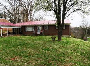 10 Breeze Way, Fieldale, VA 24089