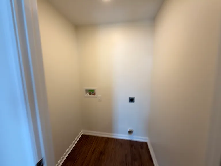1030 Magnolia Way — Photo 9