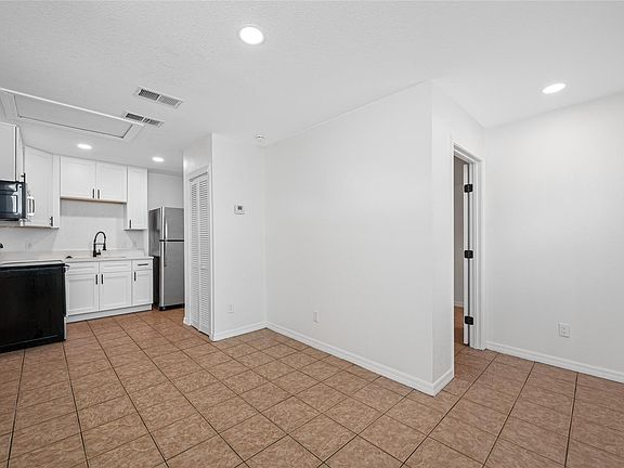 2nd image of 5109 Horton Rd #B