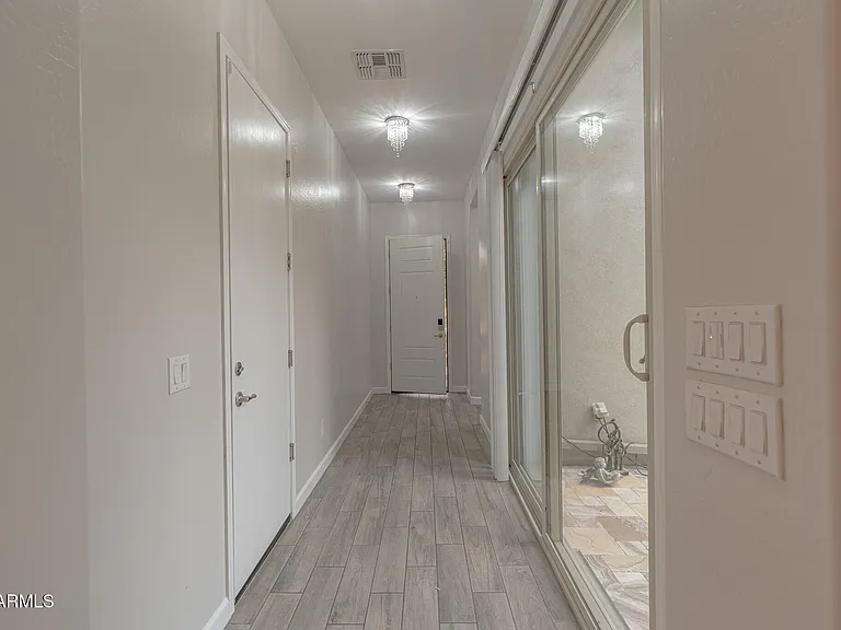 6523 E Bluefield Ave — Photo 13
