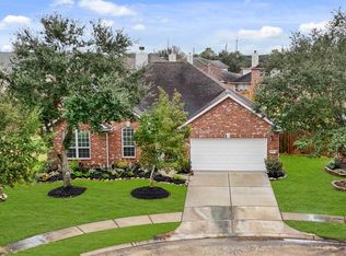 2709 Barons Cove Ct, Pearland, TX 77584