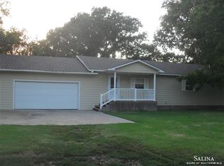 218 Spring St, Gypsum, KS 67448