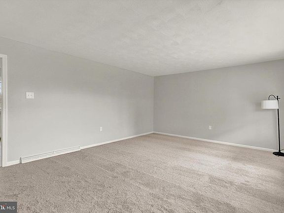 3rd image of 1370 3rd Ave