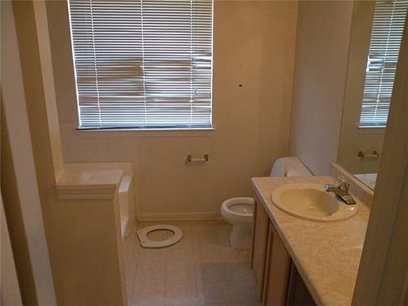 5th image of 2374 Wellborn Hills Ct