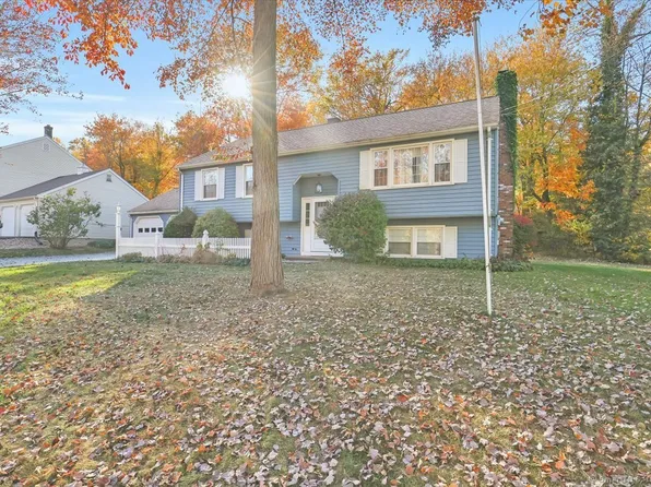 16 Chimney Sweep Road, Wallingford, CT 06492