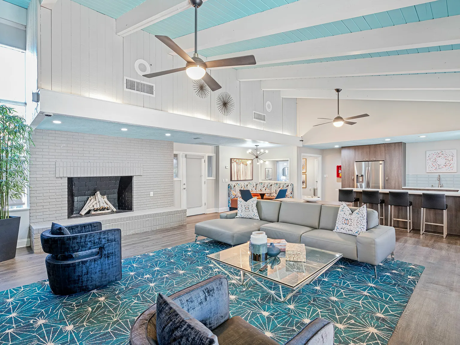 Enclave at Sabal Pointe Apartments — Photo 2