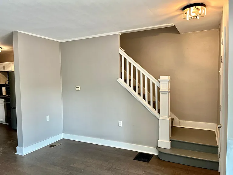 149 Race St — Photo 13