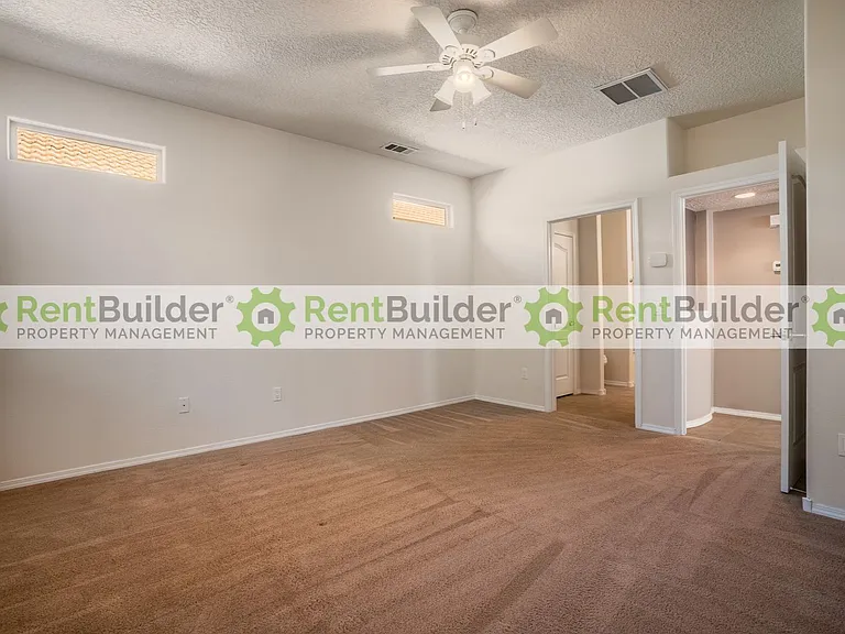 1027 Desert Willow Ct — Photo 20