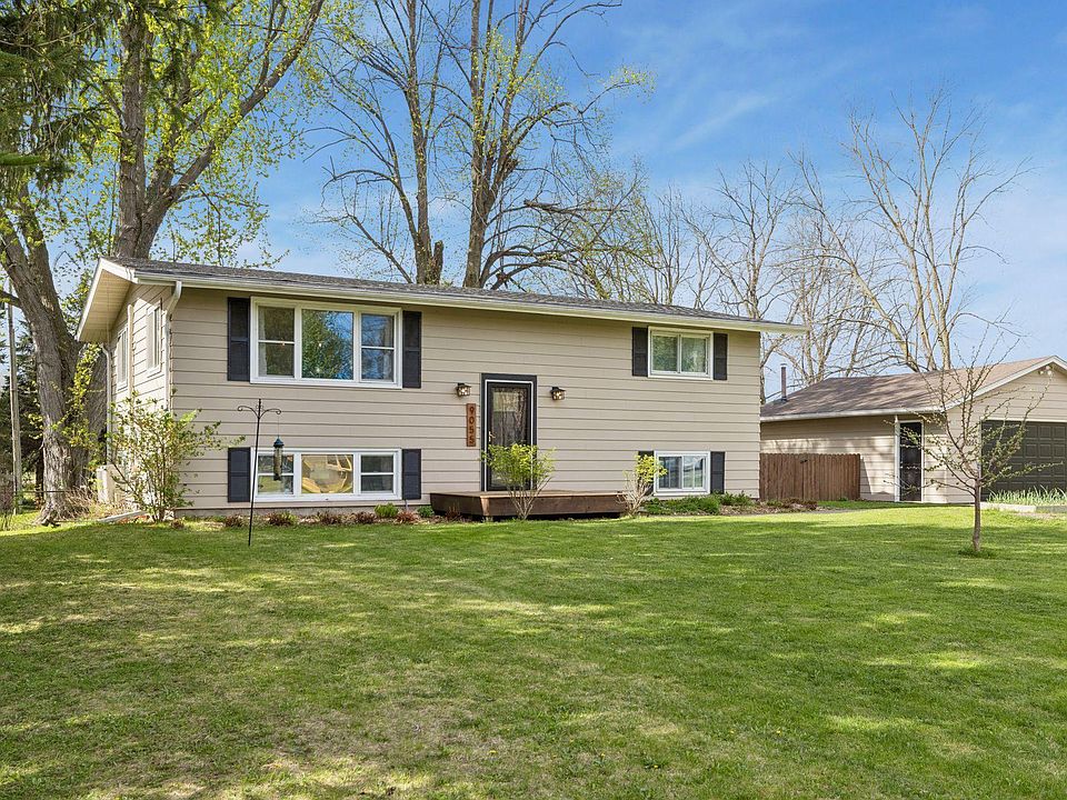 1st image of 9055 Jamaca Ct N