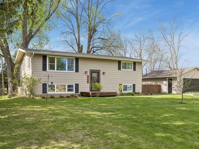 9055 Jamaca Ct N, Lake Elmo, MN, 55042