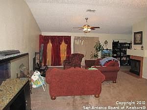 3rd image of 8020 Chimney Trl