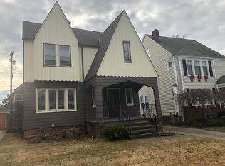 17824 E Park Dr, Cleveland, OH 44119