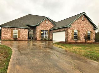 59 Morrell Cir, Hattiesburg, MS 39402