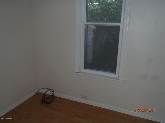 5th image of 1153 Atlantic St NW